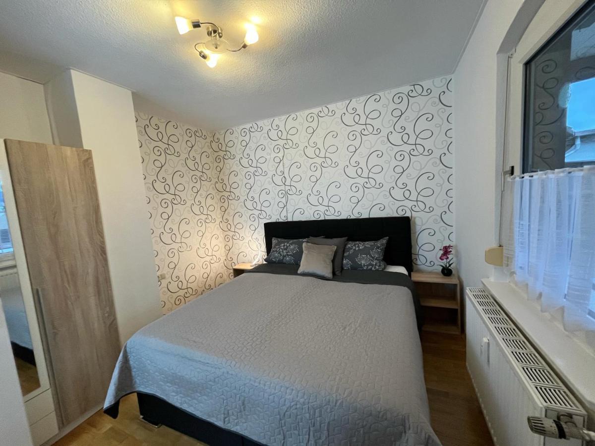 Apartments Marienburg Nordstemmen エクステリア 写真